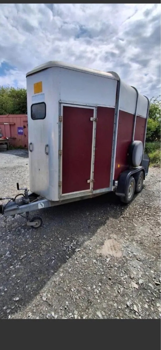 Stolen Horsebox - Image 1