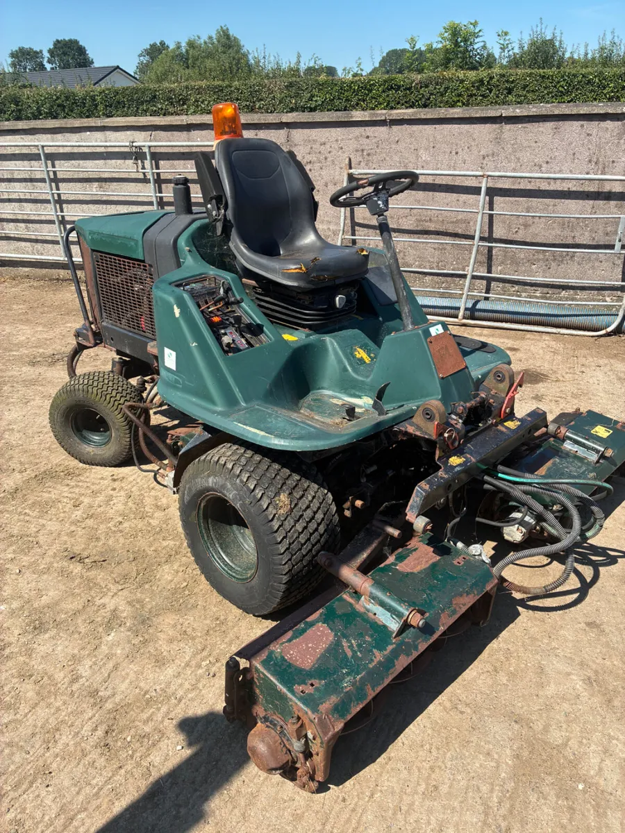 Garden equipment - Image 1