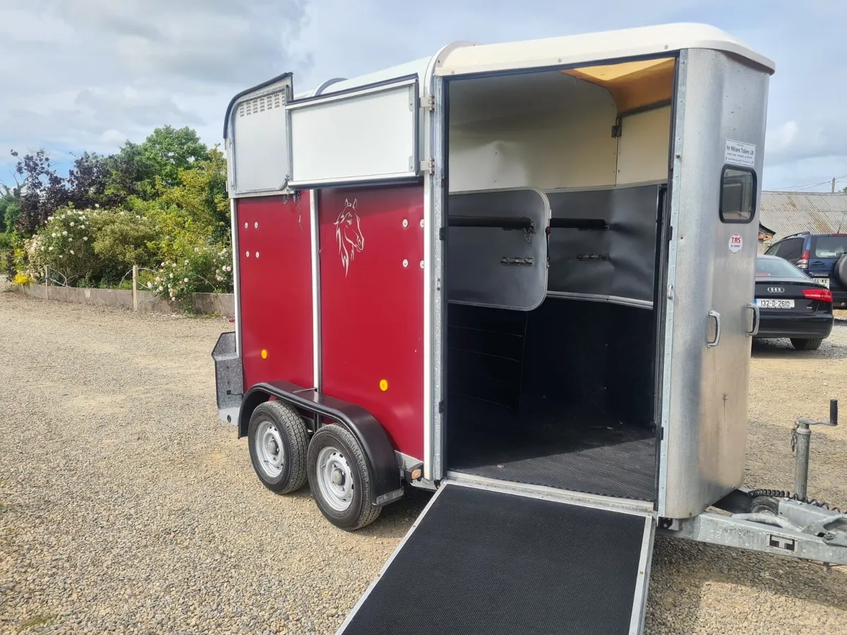 Stolen Horsebox - Image 3