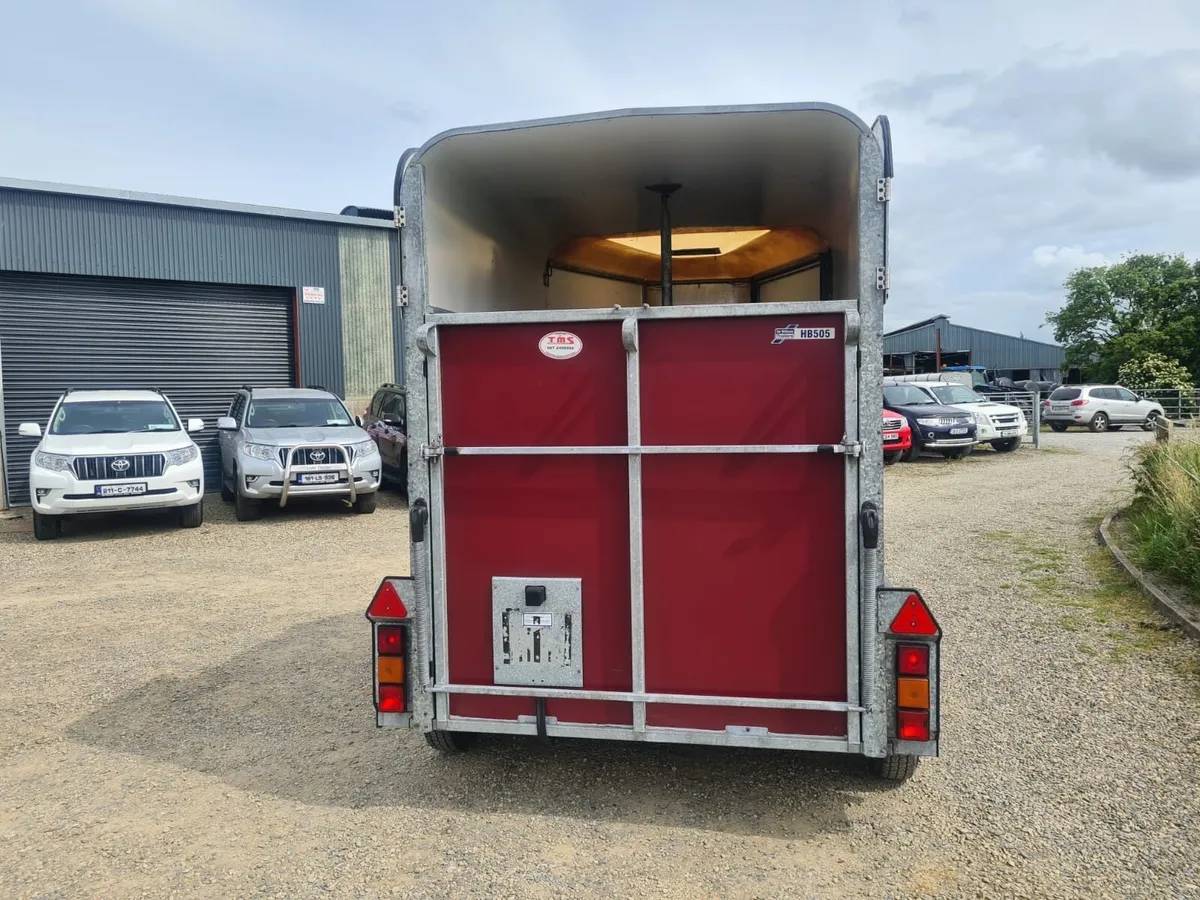 Stolen Horsebox - Image 4