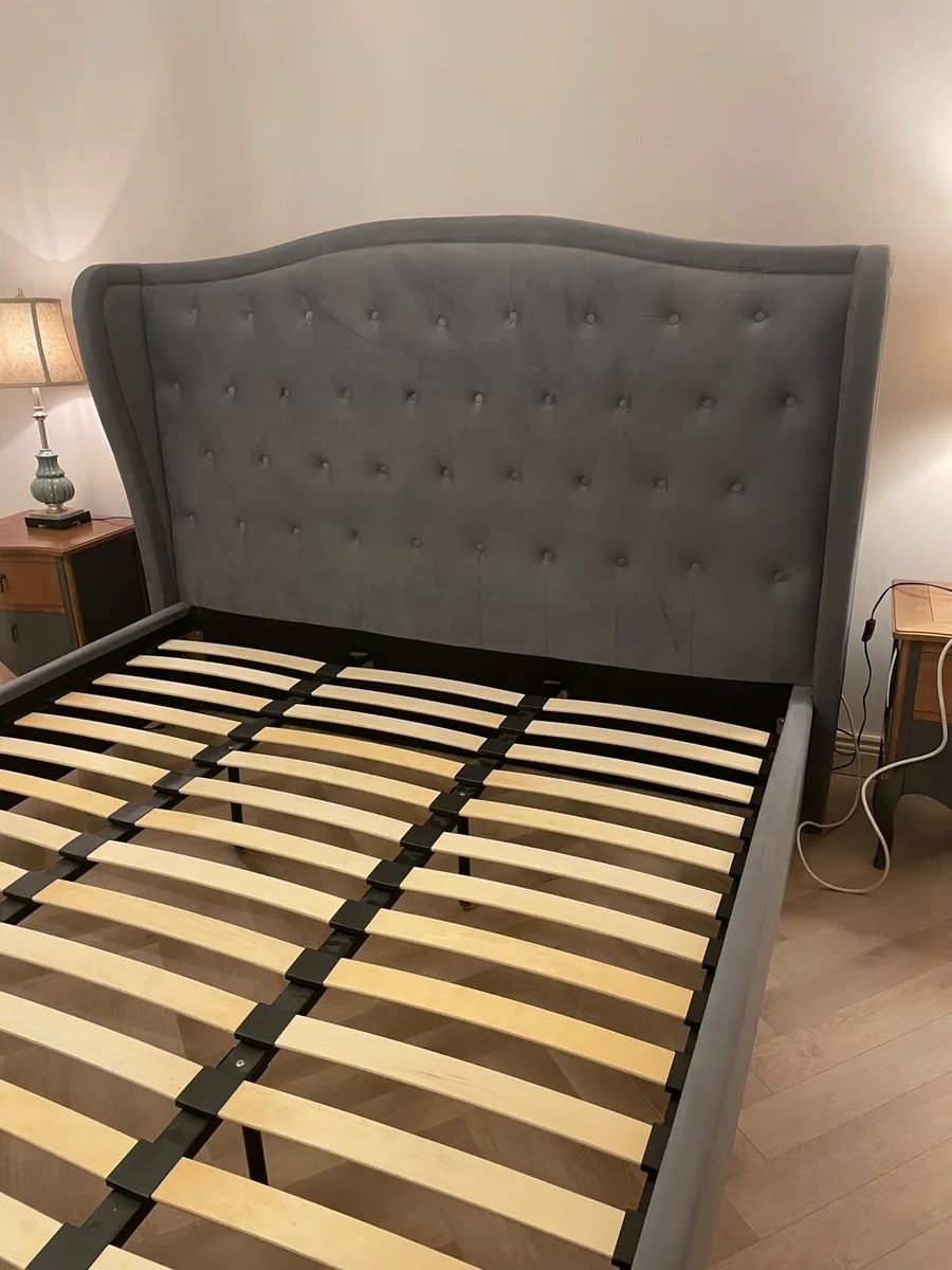 Superking bed frame - Image 1