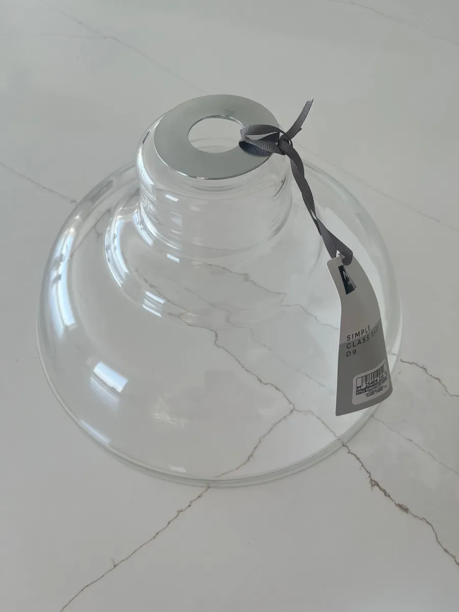 Light shade clear x 3 for over island - Image 1