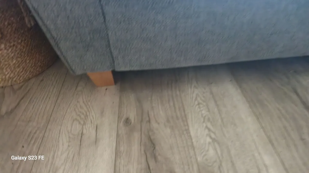 Sofa - Image 3