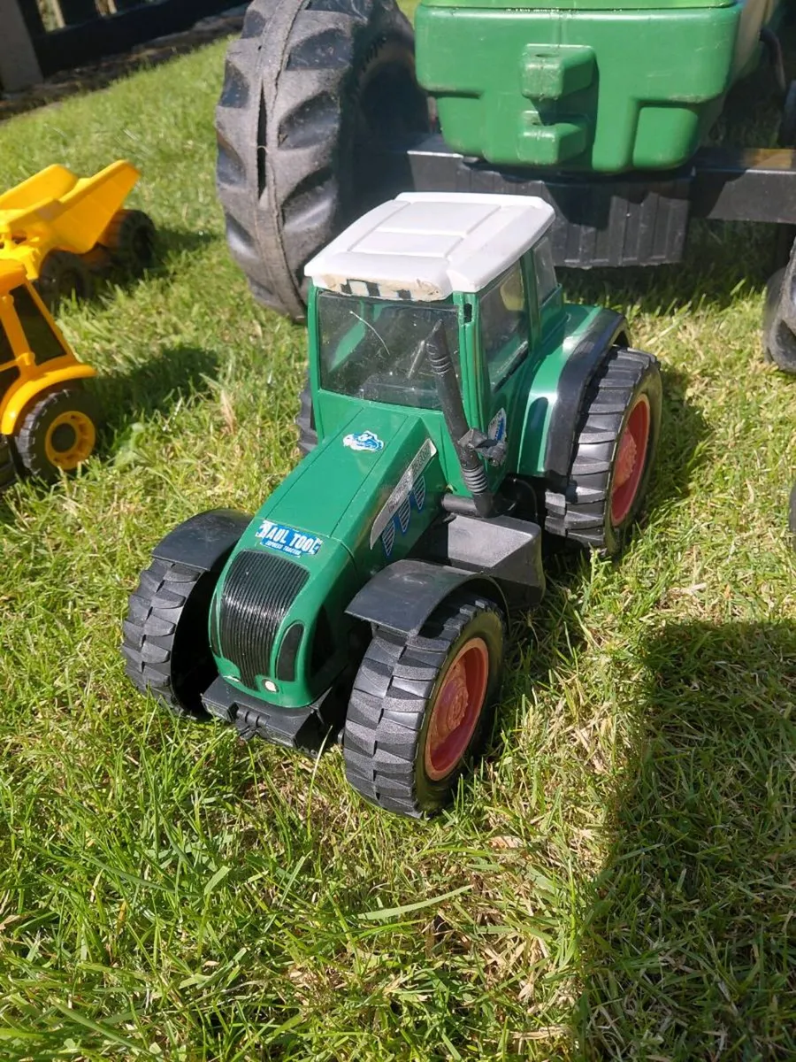 Ride on tractor & more - Image 4