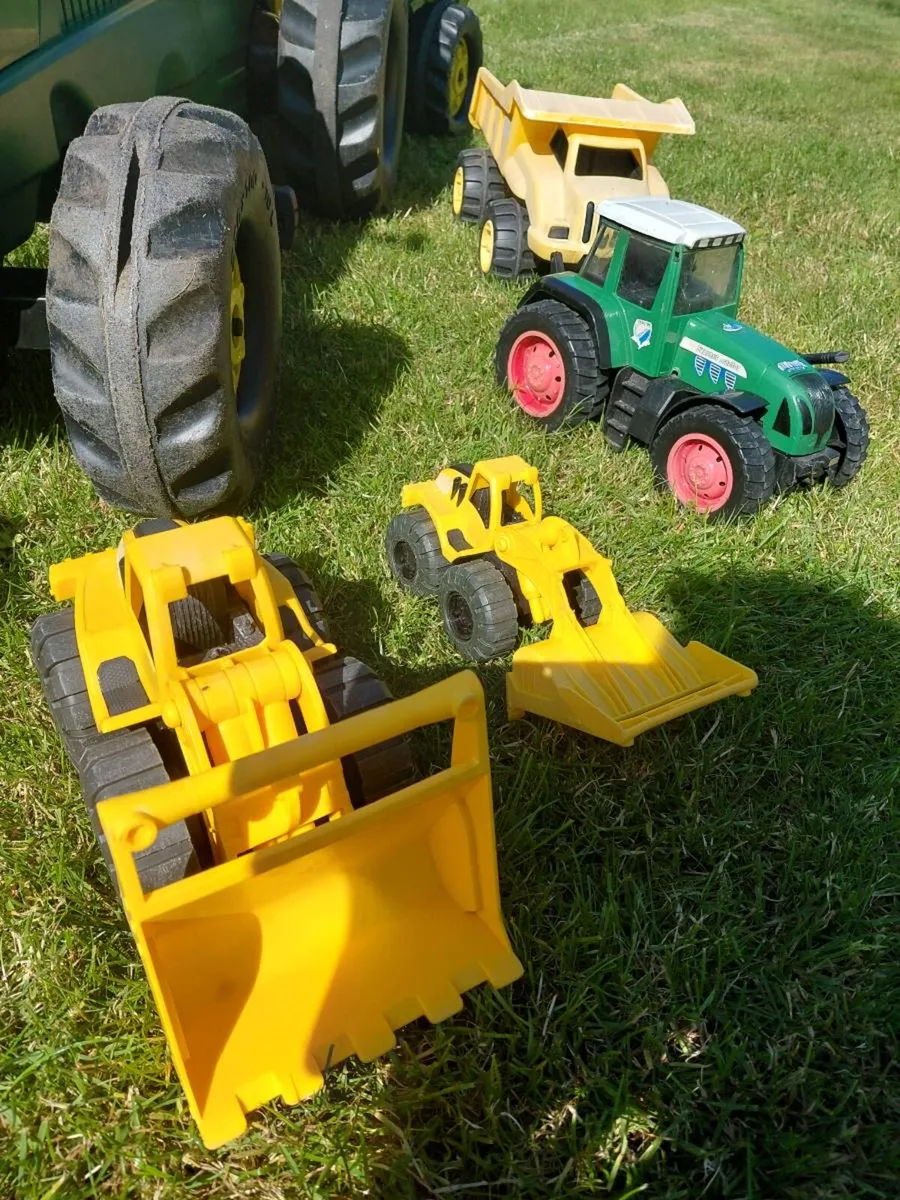 Ride on tractor & more - Image 3