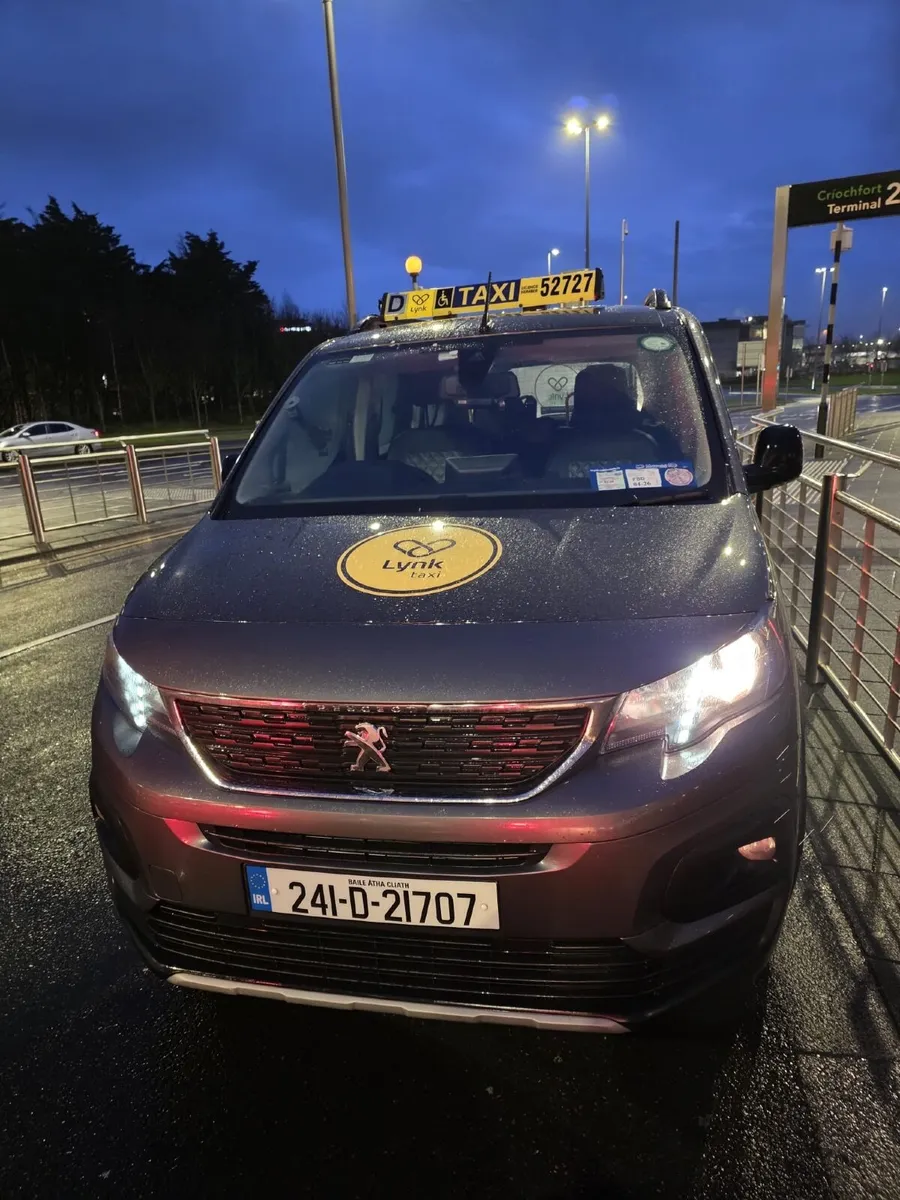 Taxi for rent