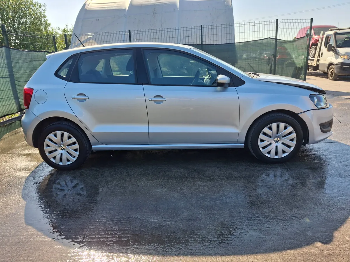 2013 Volkswagen Polo  1.2   83km  Automatic - Image 1