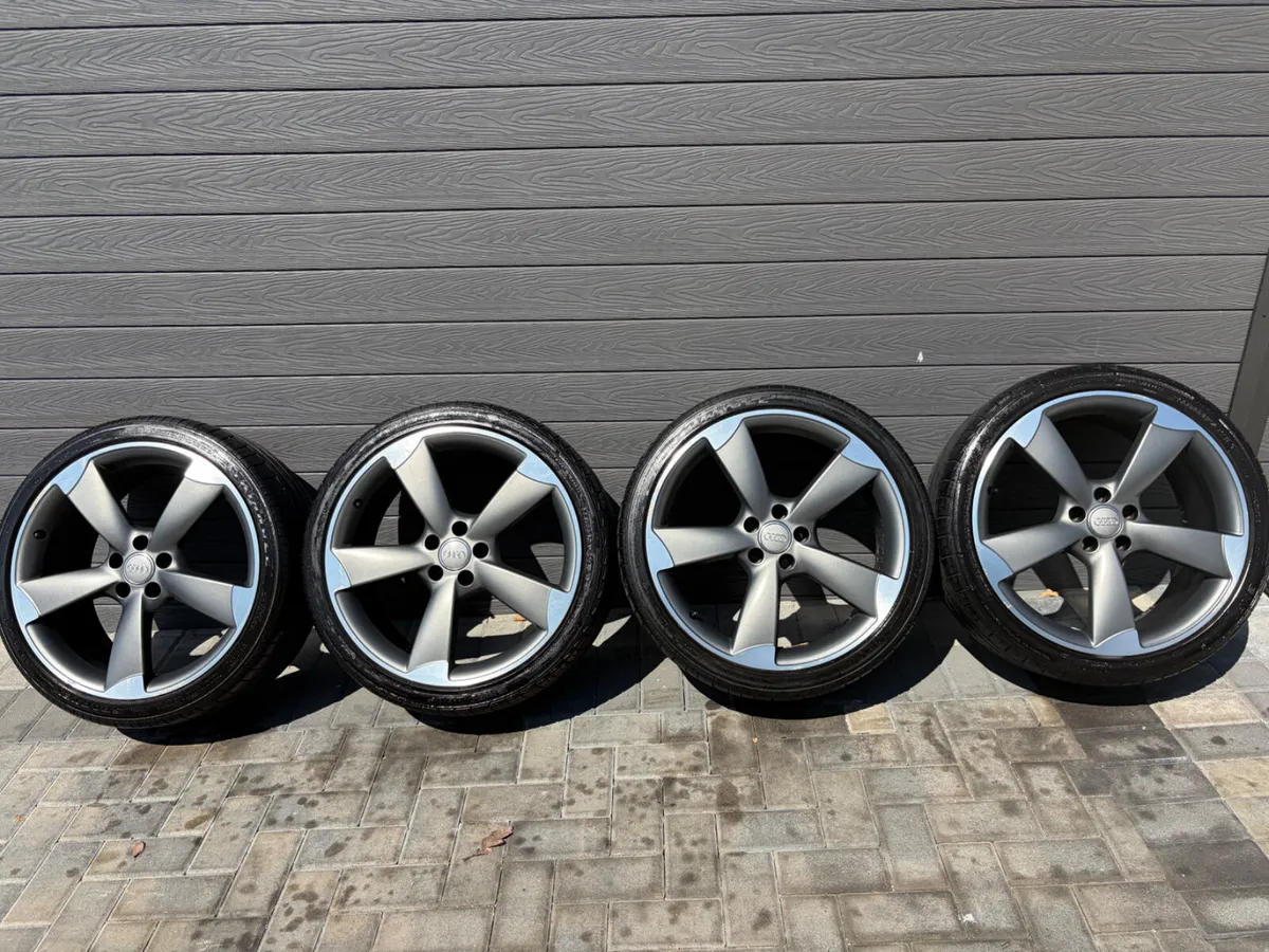20” GENUINE AUDI TTRS ALLOY WHEELS & TYRES - Image 2