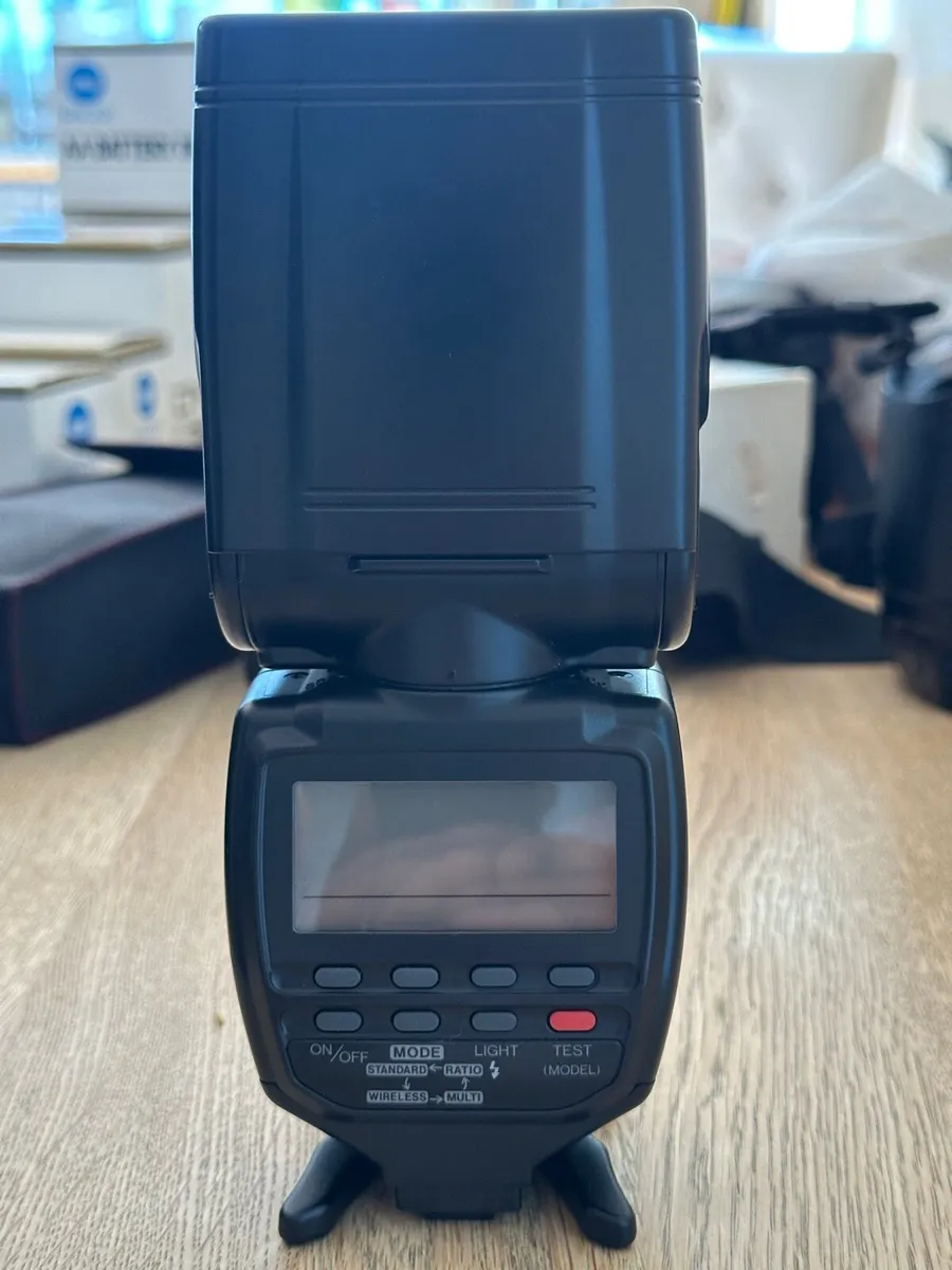 Minolta flash - Image 2