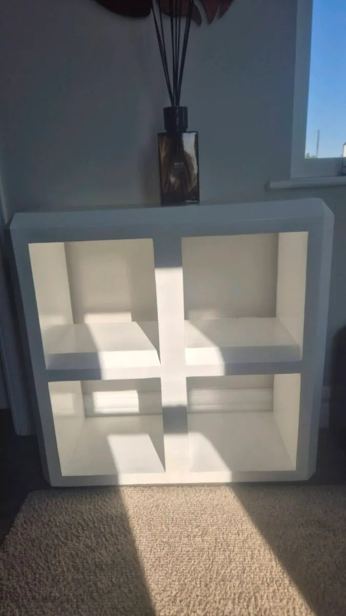Random furniture - Image 1