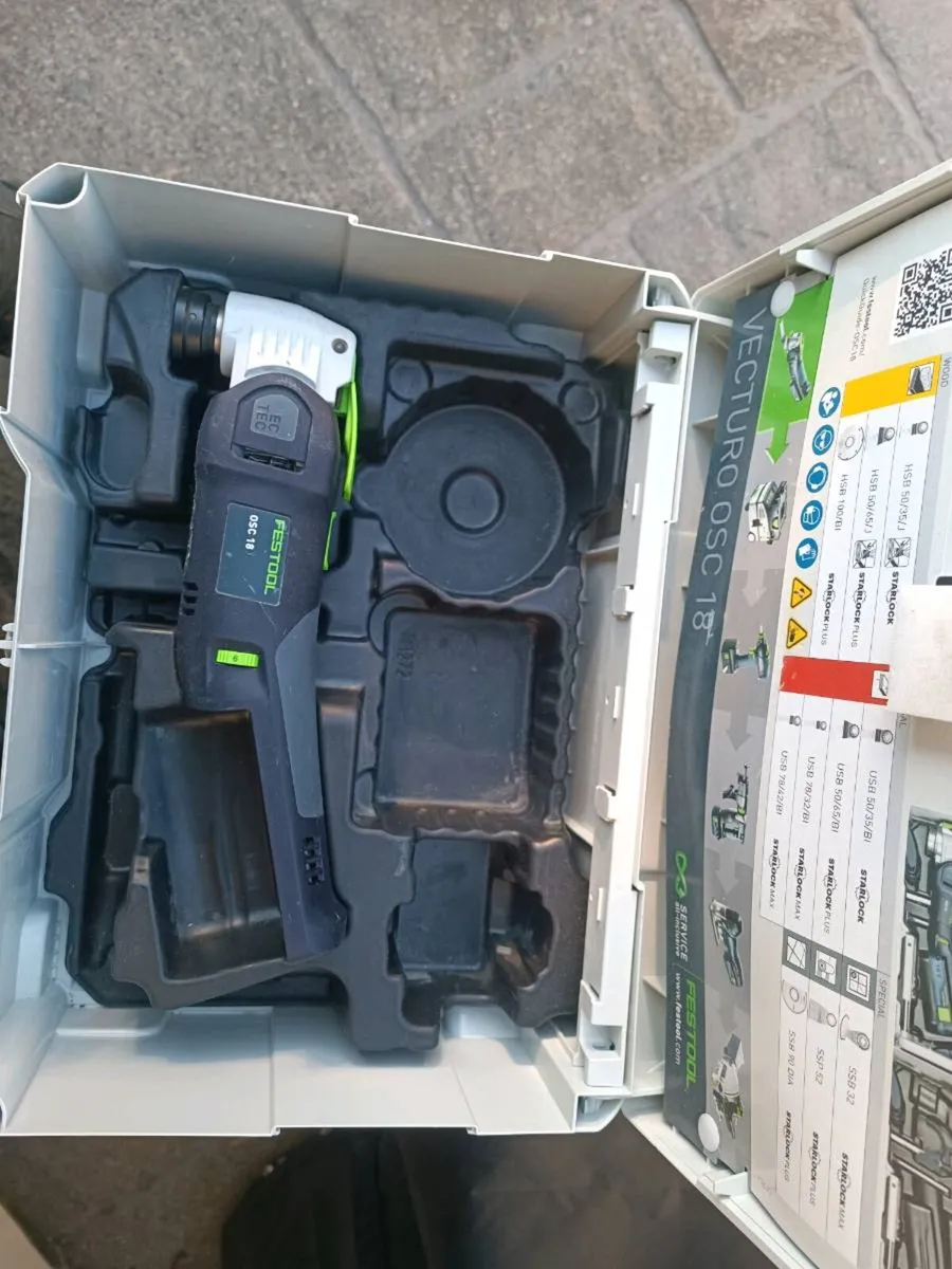 Festool osc18 multi tool.