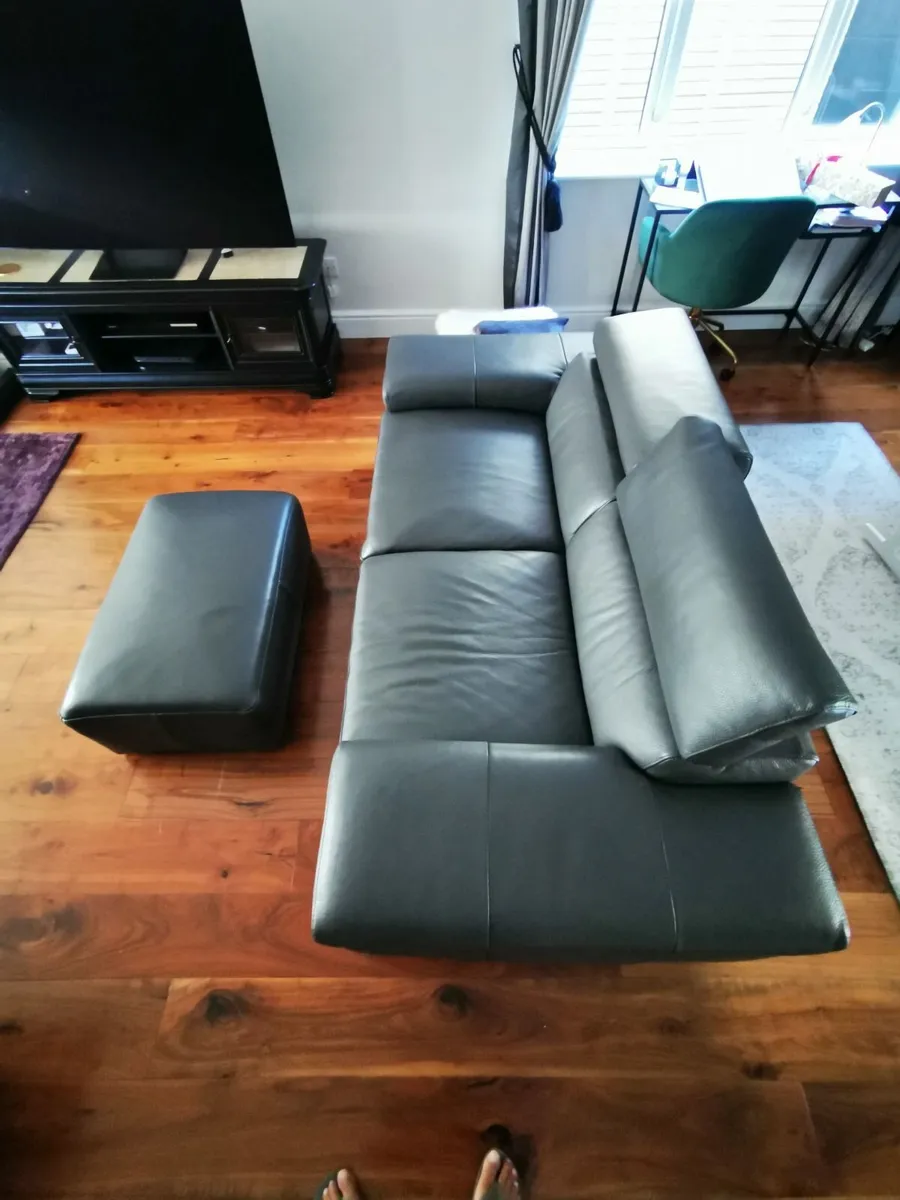 Natuzzi Furniture.. Suite 3,4 and poof - Image 1