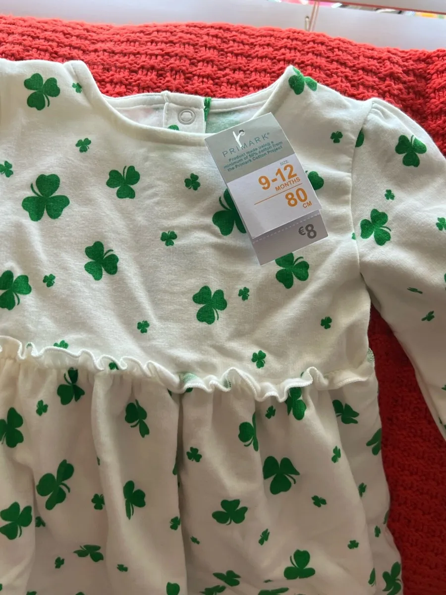 Girls BNWT dress 9/12 mths €5 - Image 2