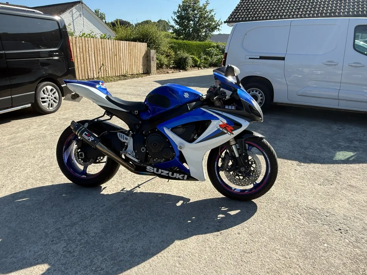 Suzuki GSXR 600 k6 - Image 1