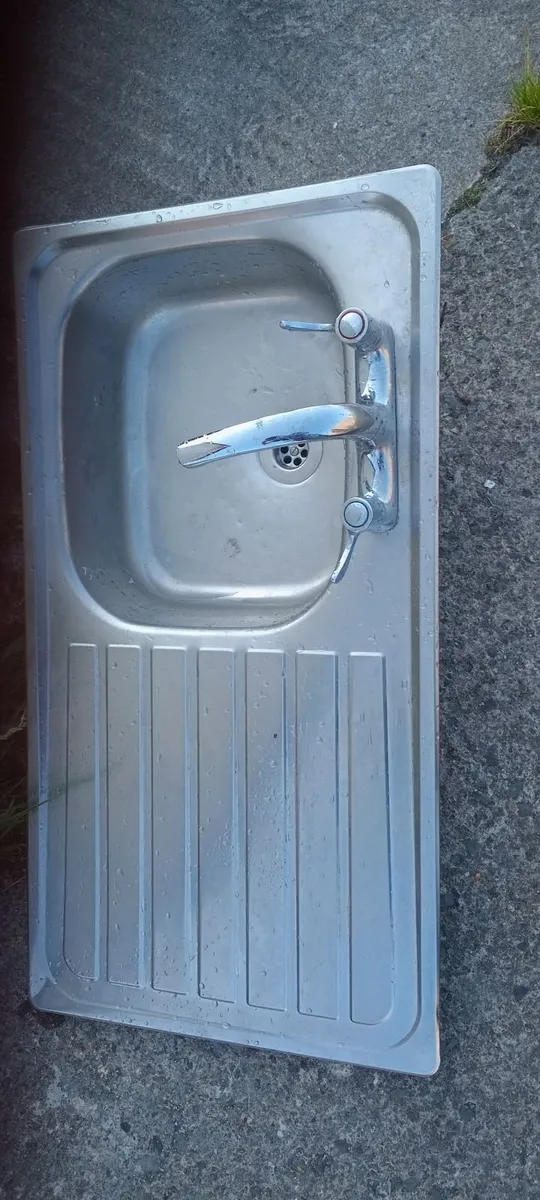 Stainlesssteel sink - Image 2