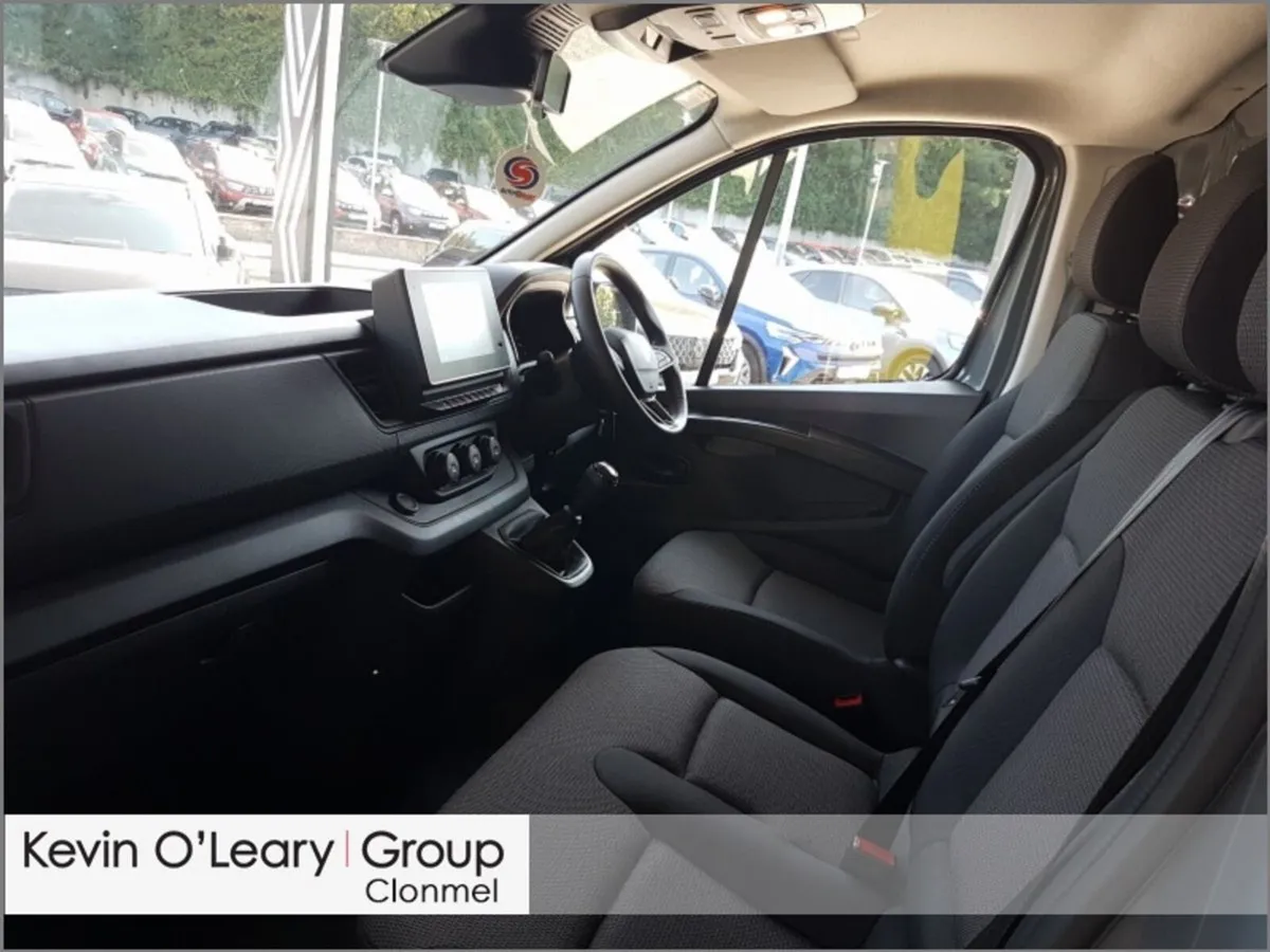 Renault Trafic LL30 Blue dCi 150 Start Panel Van E - Image 4