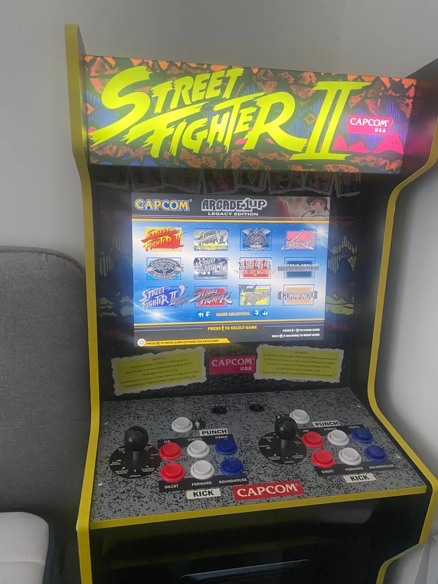 Arcade1up street fighter II - Image 2