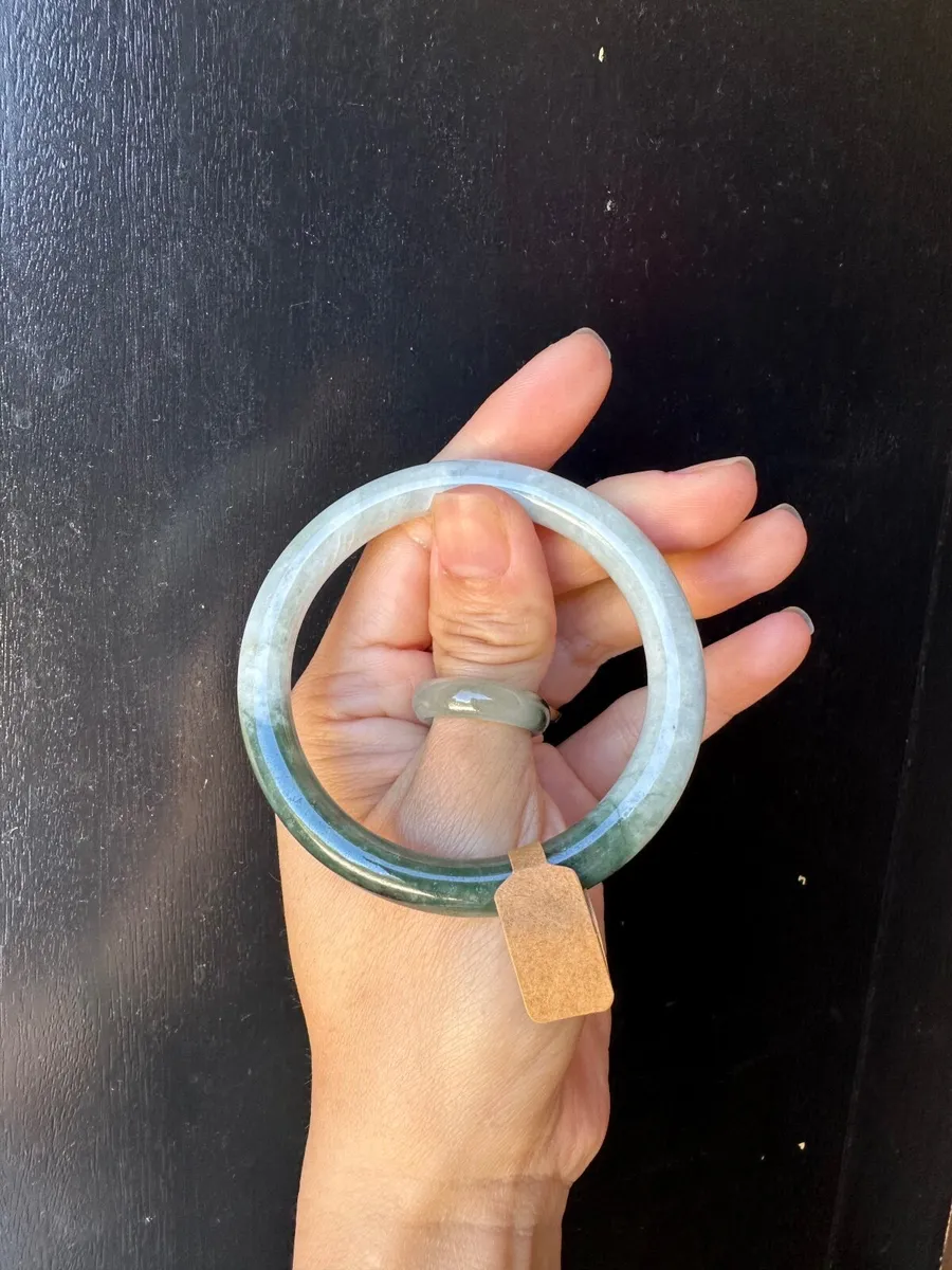 Certified Grade A Burma Jadeite Jade Bangle - Image 4