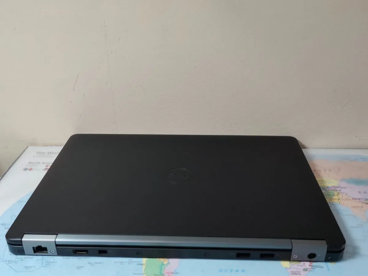 Dell Latitude E7470 14" i5 6th gen 8/256GB SSD - Image 4