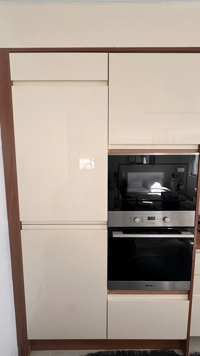 Used kitchen - Image 1