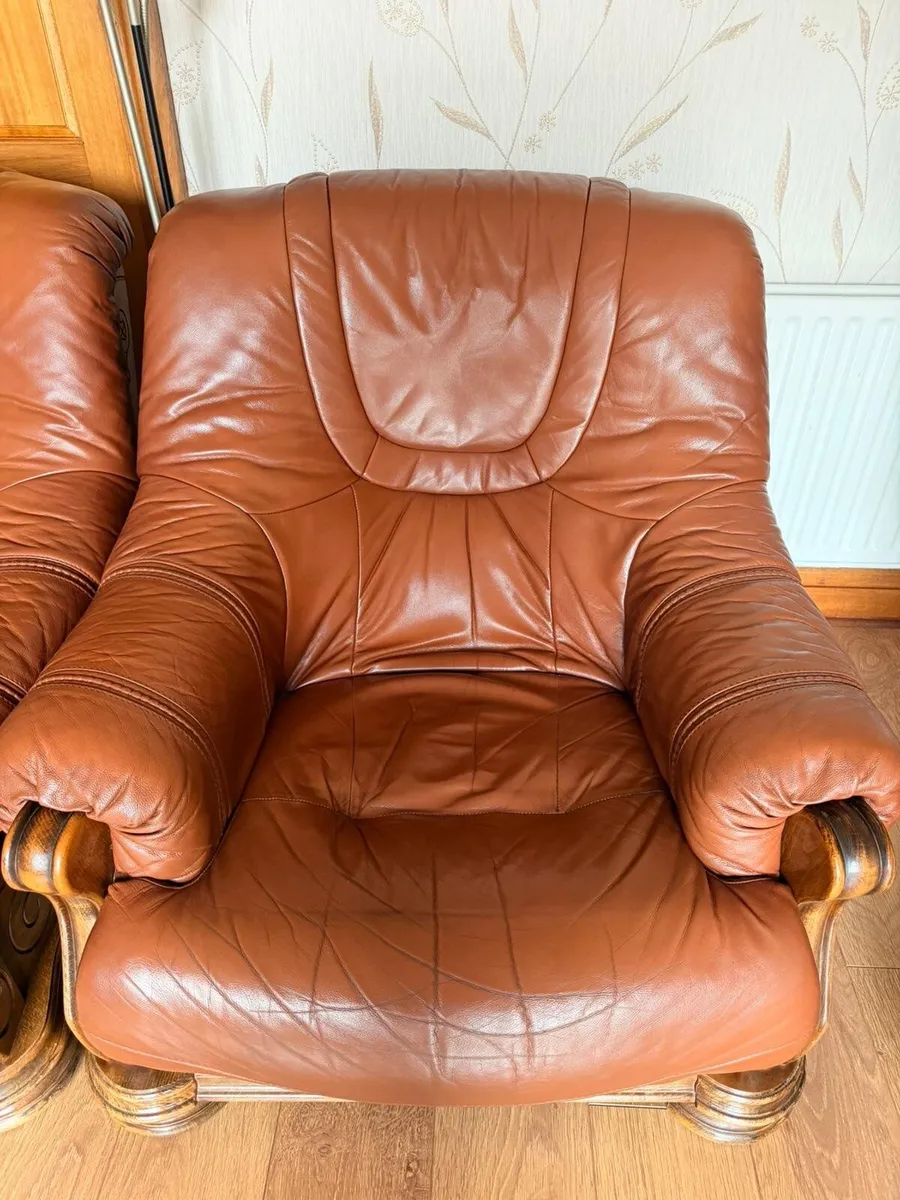 Leather & Wooden Home Furniture - Image 4