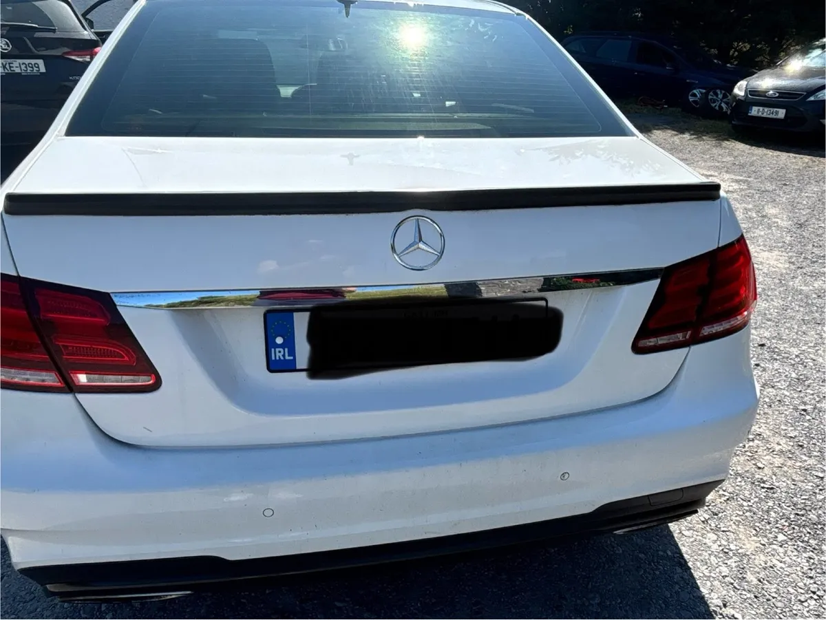 Mercedes E220 Automatic 2015 - Image 3