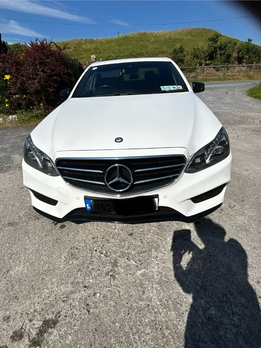 Mercedes E220 Automatic 2015 - Image 1
