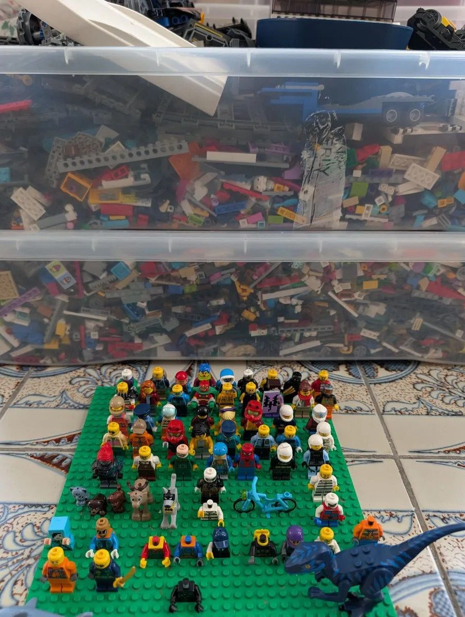 2 Large Boxes of LEGO including 40+ mini figures - Image 1