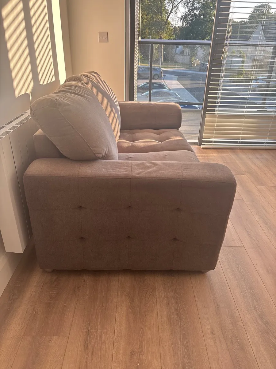 2 Seater Sofa - Image 2