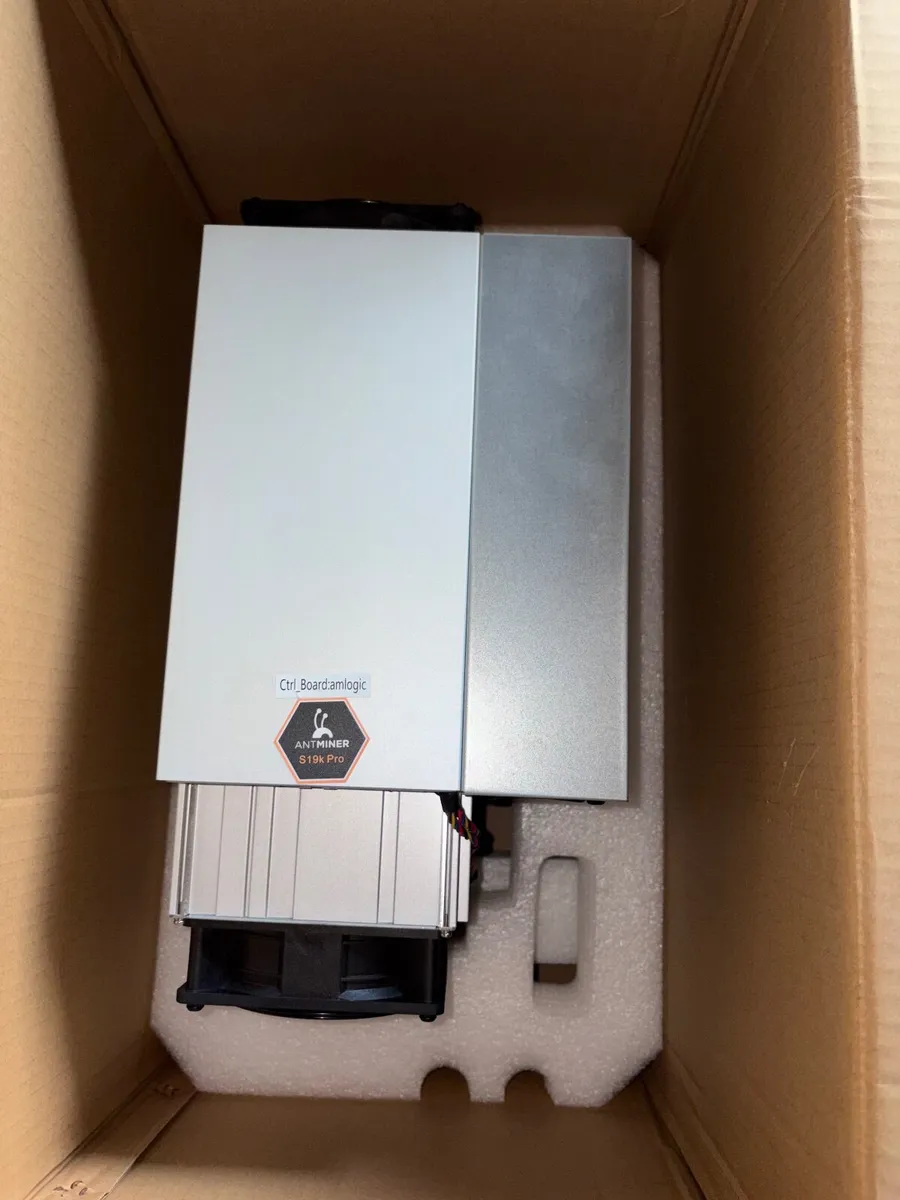 Bitmain Antminer S19k Pro 120T - Image 4
