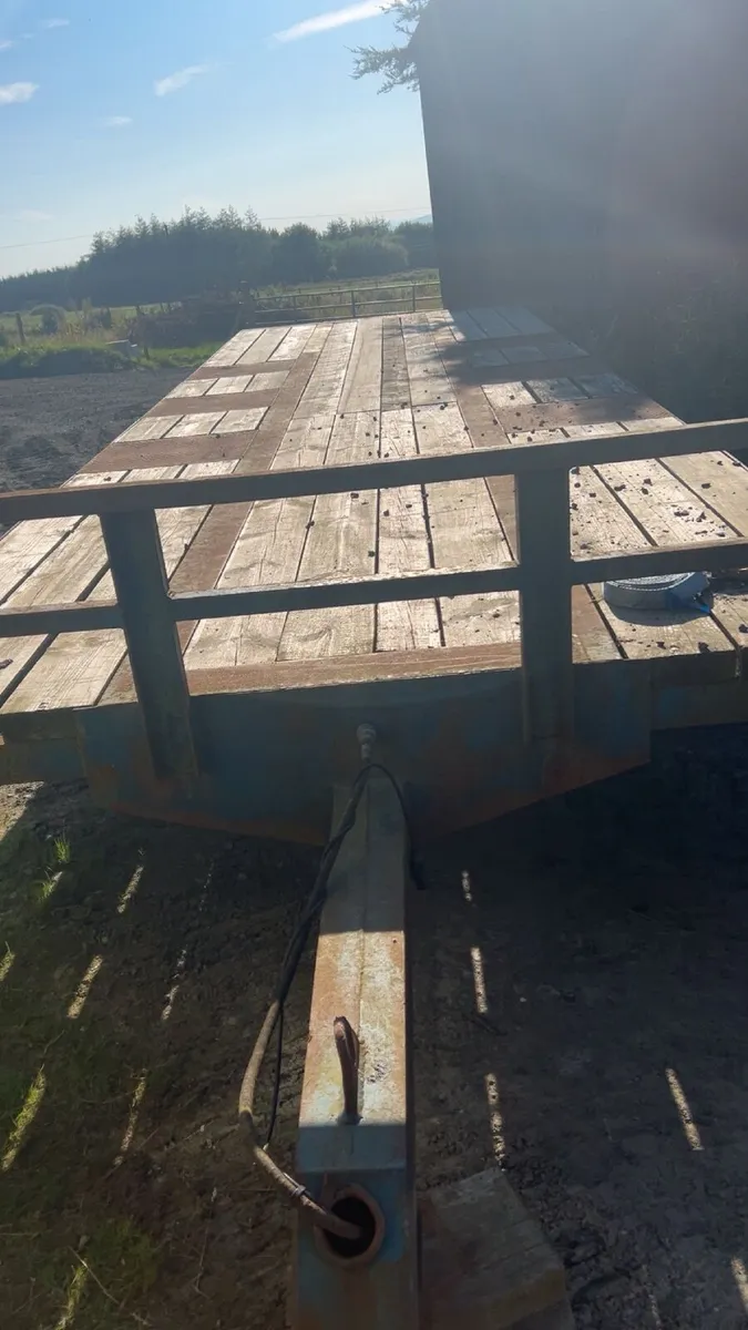 3 Tractor flat trailers.     bale - Image 1