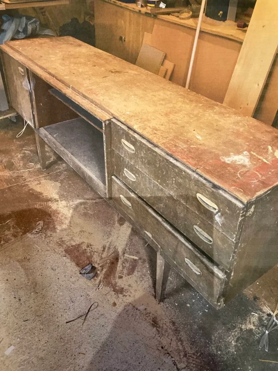 Furniture restoration - Image 1
