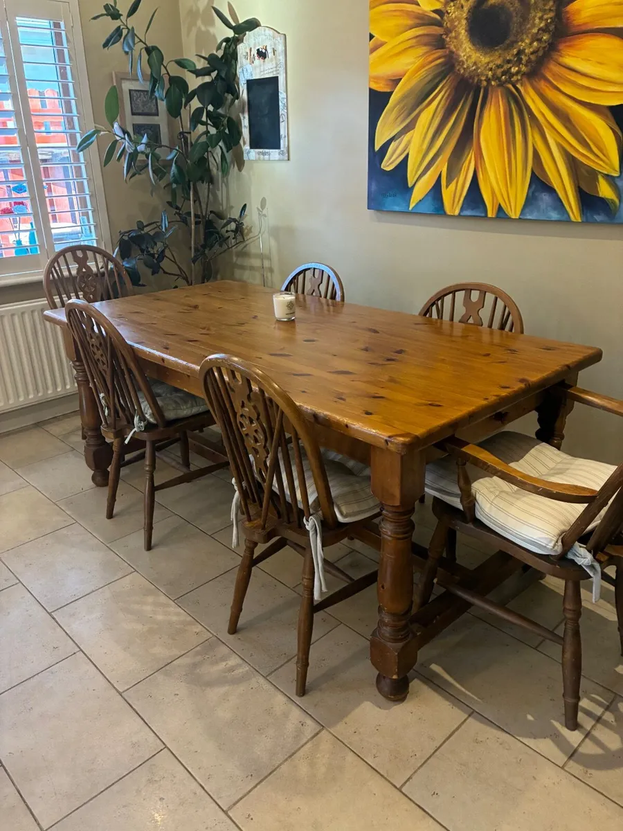 Country kitchen Farm house Table and 6 chairs - Image 1