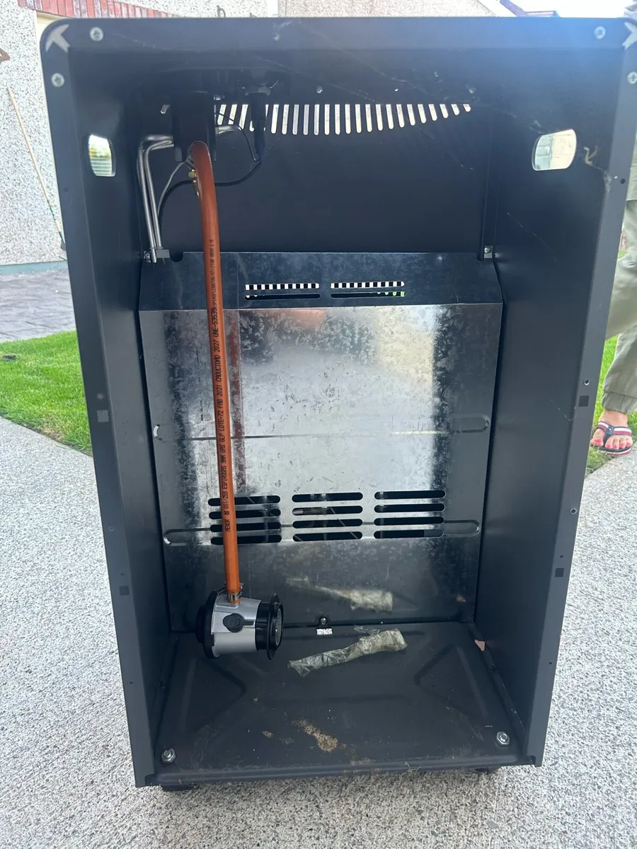 Gas heater - Image 2