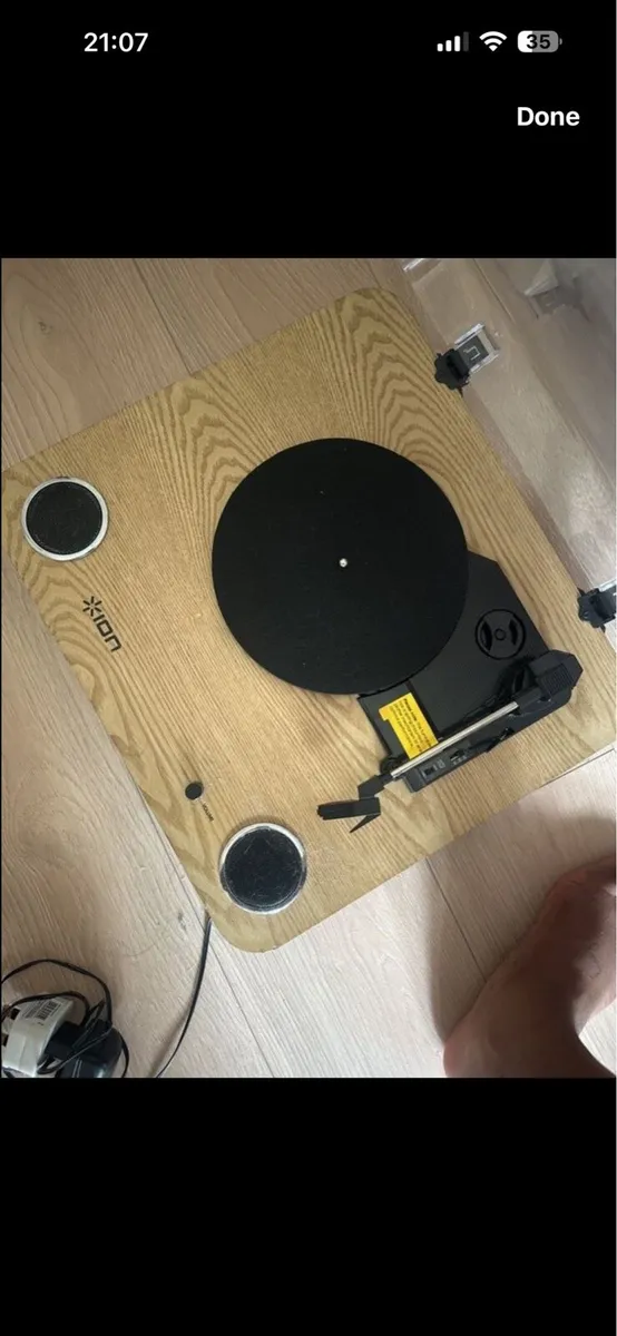 Record player - Image 3
