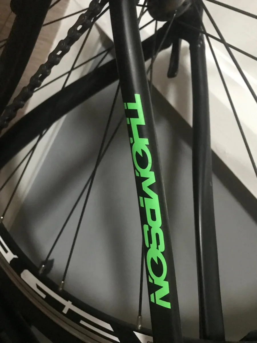 Thompson 5200 Race Line - Image 3