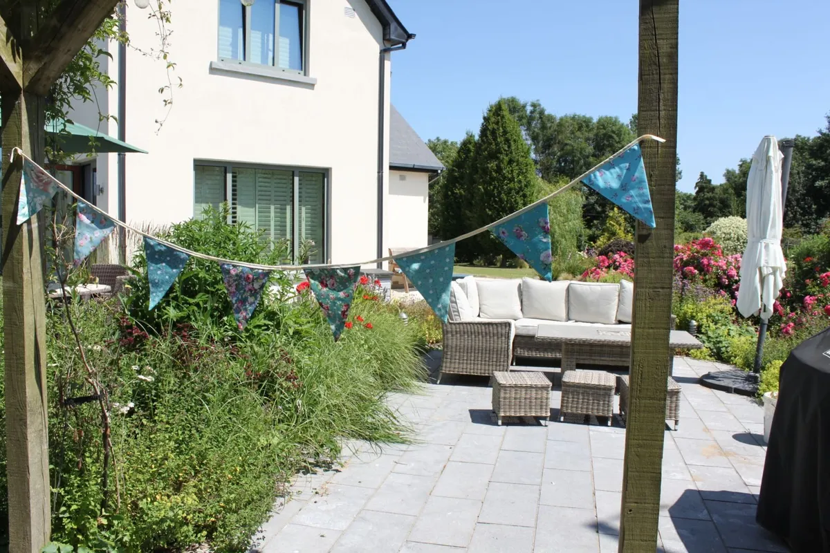 Garden & Party Bunting - Image 1