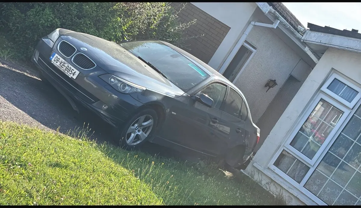 BMW 520D automatic low milage - Image 1