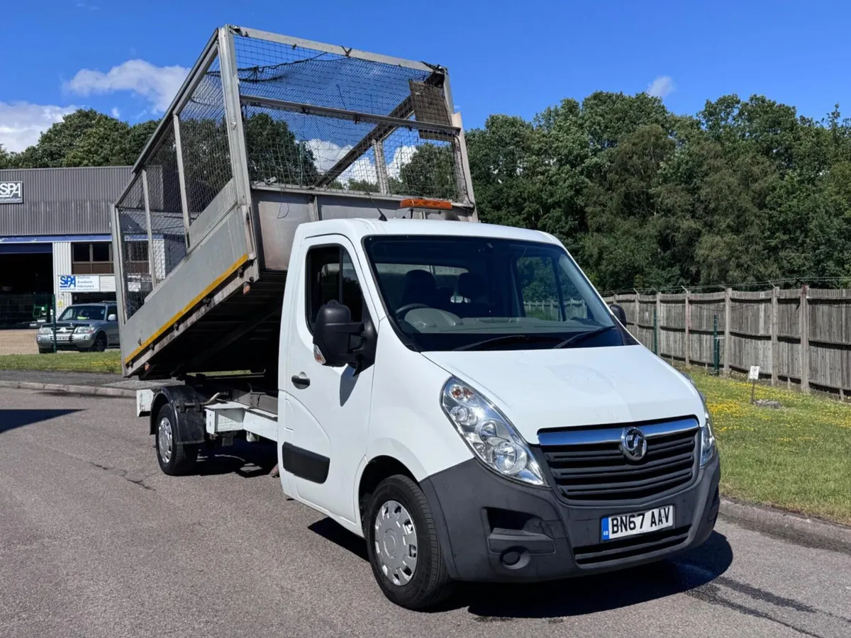 VB - 2018 Vauxhall Movano Tipper Van - Image 2