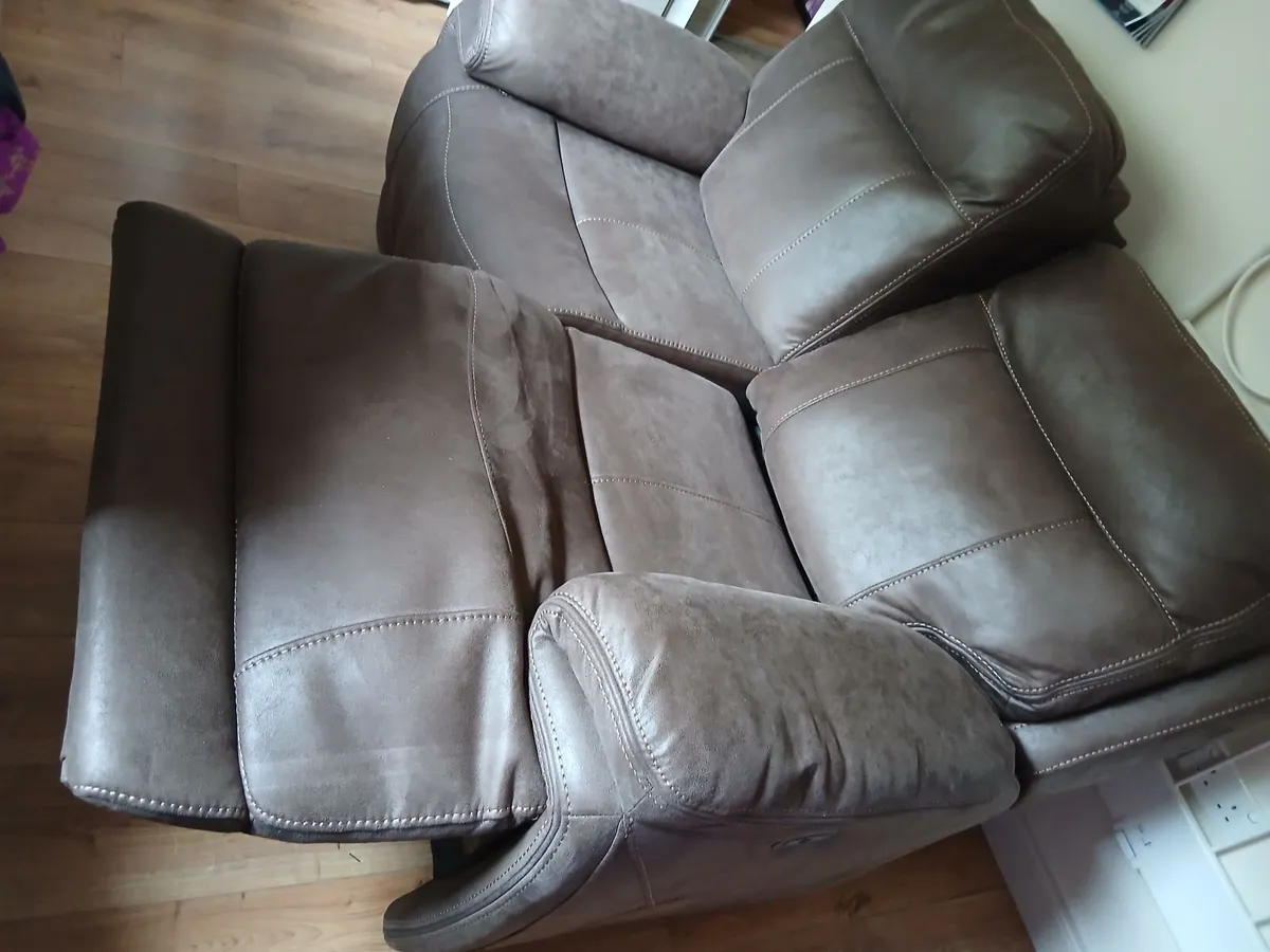 Sofa/couch - Image 4
