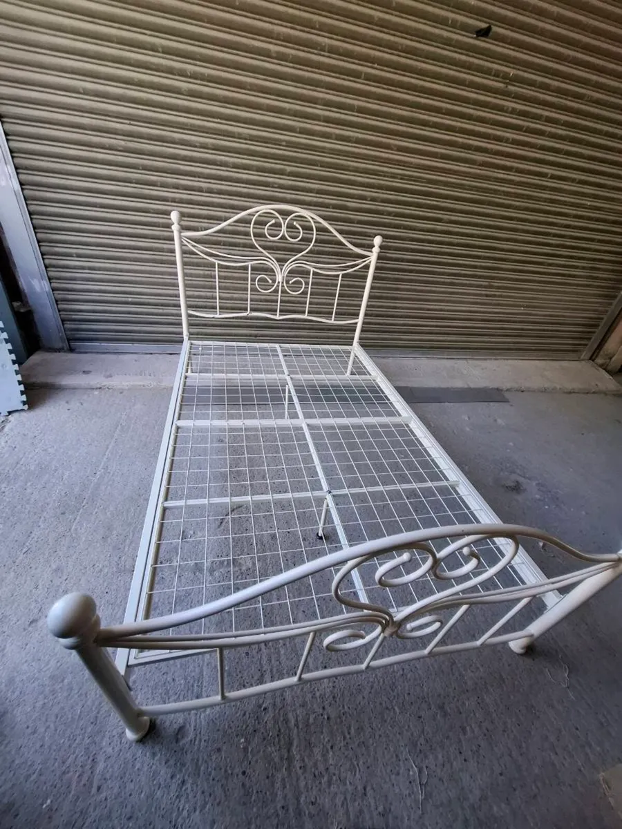 Cream Metal 4ft Small Double Bed Frame (DELIVERY) - Image 1