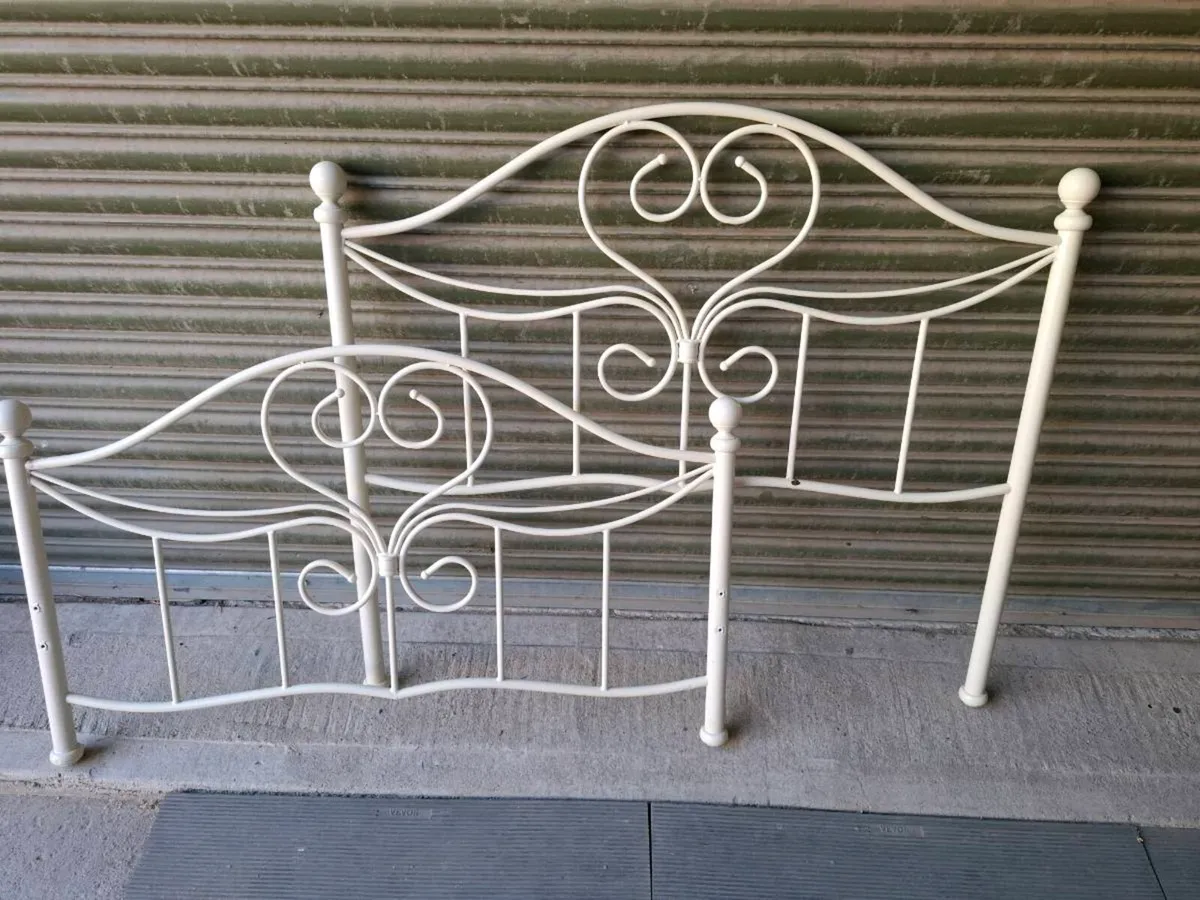Cream Metal 4ft Small Double Bed Frame (DELIVERY) - Image 4