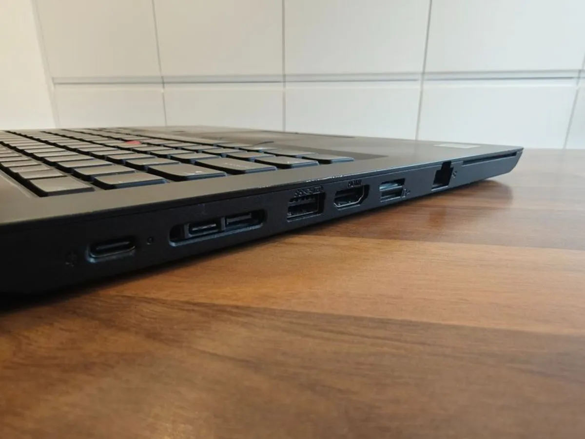 Lenovo ThinkPad L14 | i7 | 16GB | 256GB | 14" FHD - Image 3