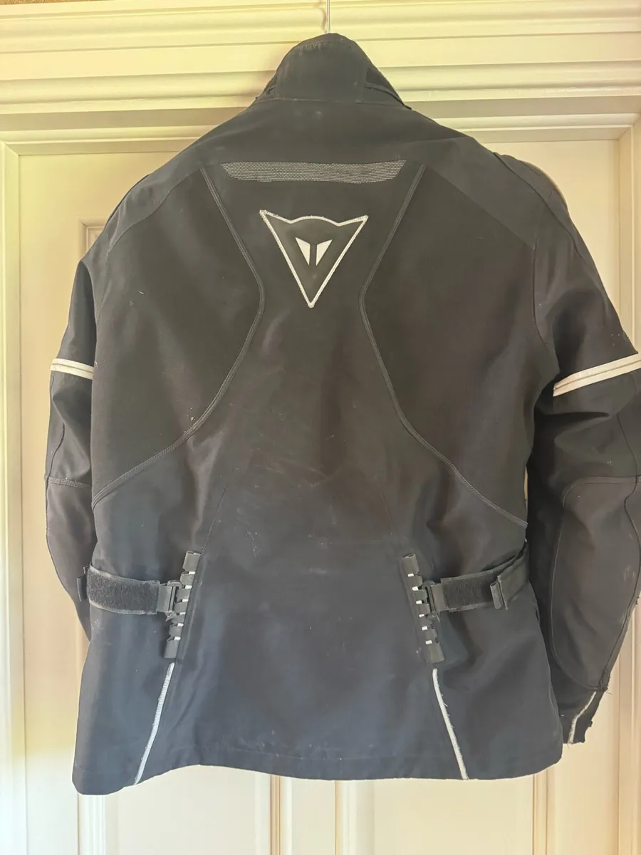 Dainese gortex jacket - Image 2