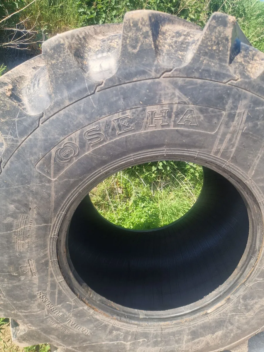 Slurry tank tyre - Image 1