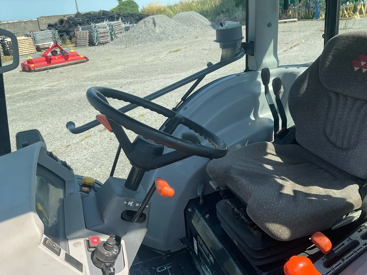 Compact M f 1547 tractor and Trimax pro cut S3 237 - Image 4