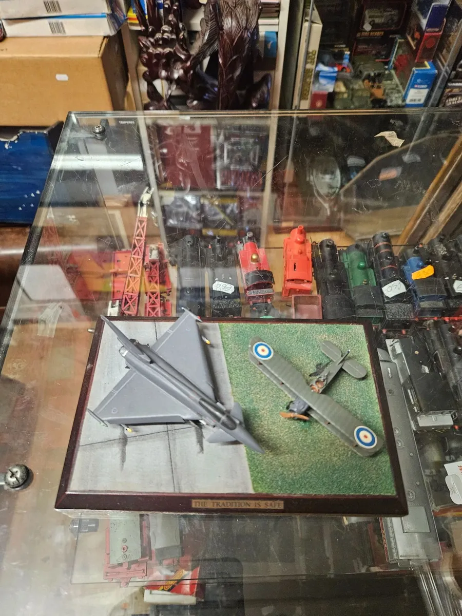 Corgi Royal Airforce Diorama The Tradition is Safe - Image 4
