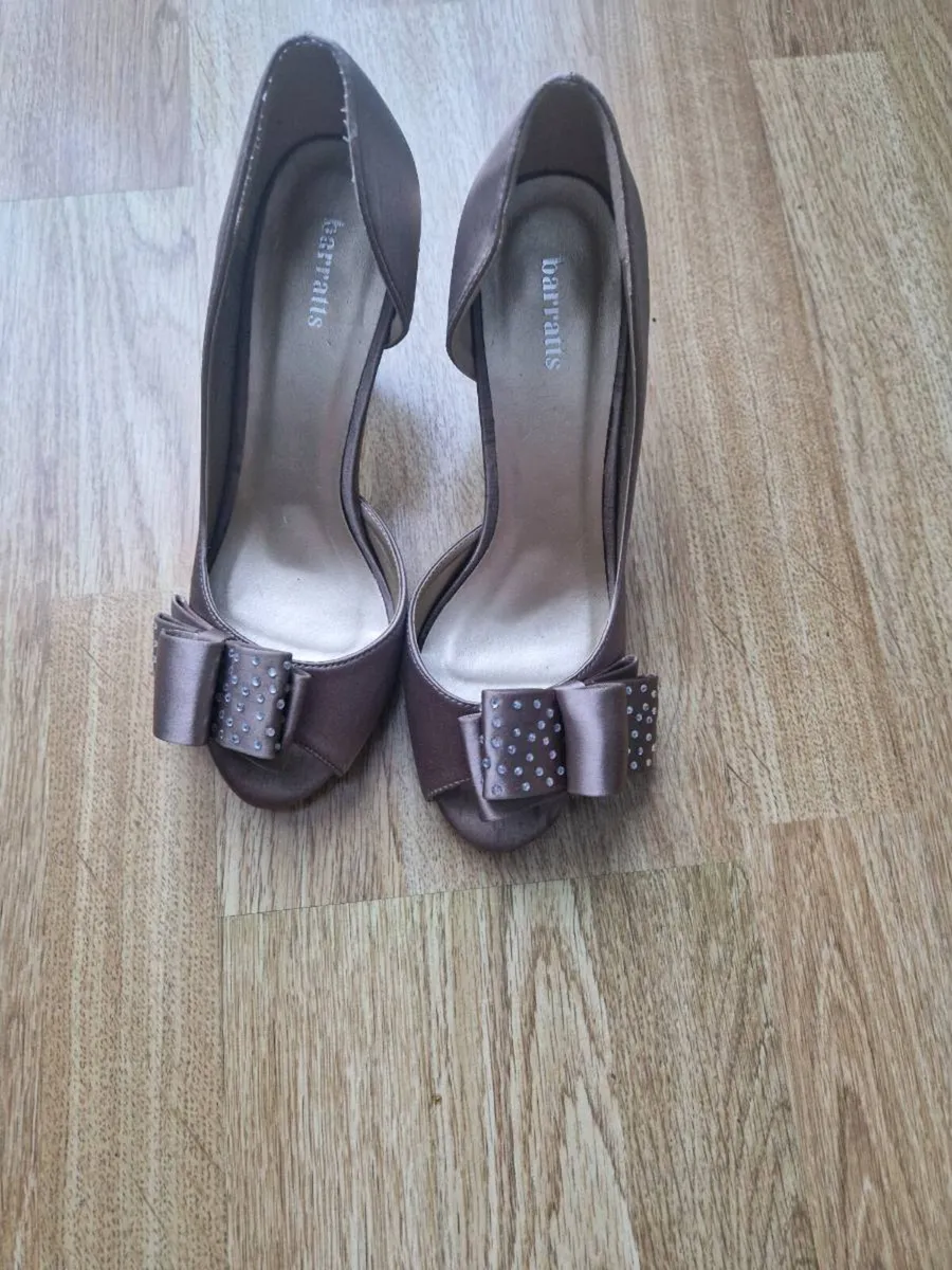 Womens shoes - Image 1