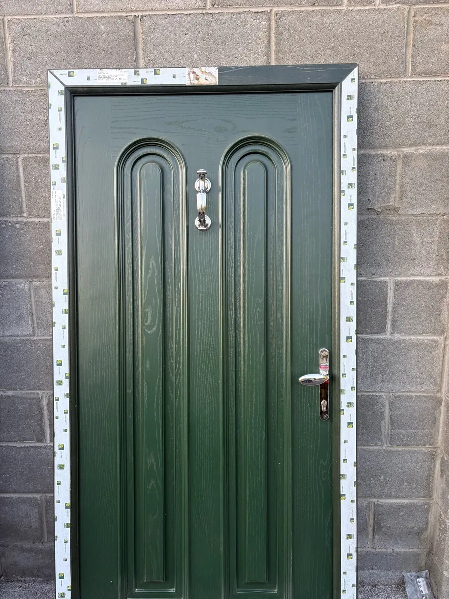 PVC door with side panels - Image 1