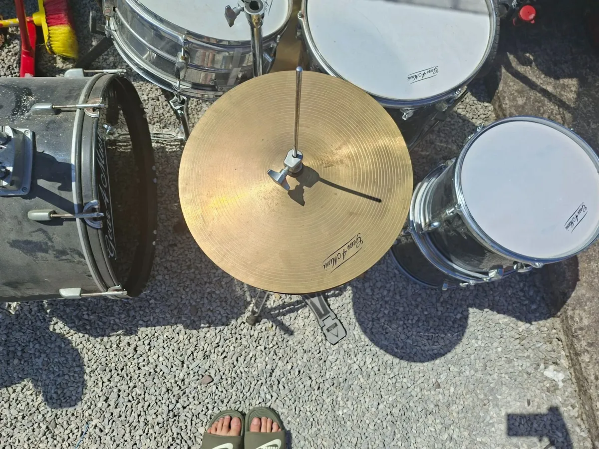Drumming Set - Image 2